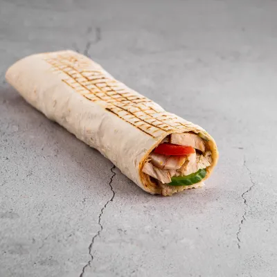 Шаурма куриная в лаваше 